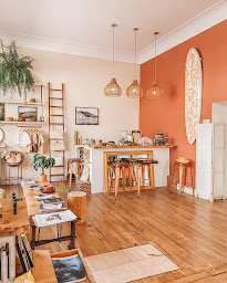 Photo n°3 de Colors of Surfing Surf & Coffee Shop à Biarritz (Boutique de cadeaux)