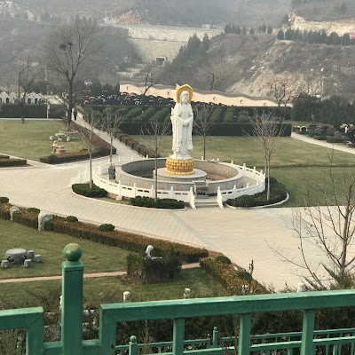 Photos of Taofeng Cemetery