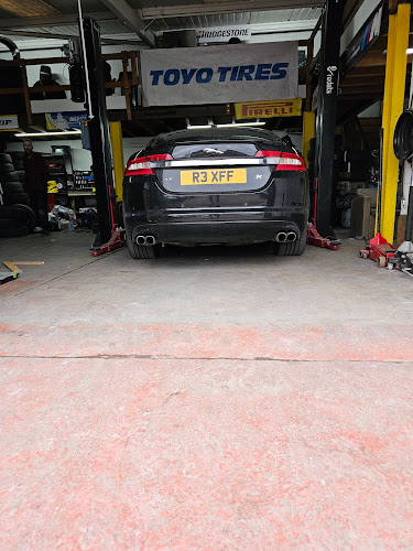 Drive Tyres York - Tire shop