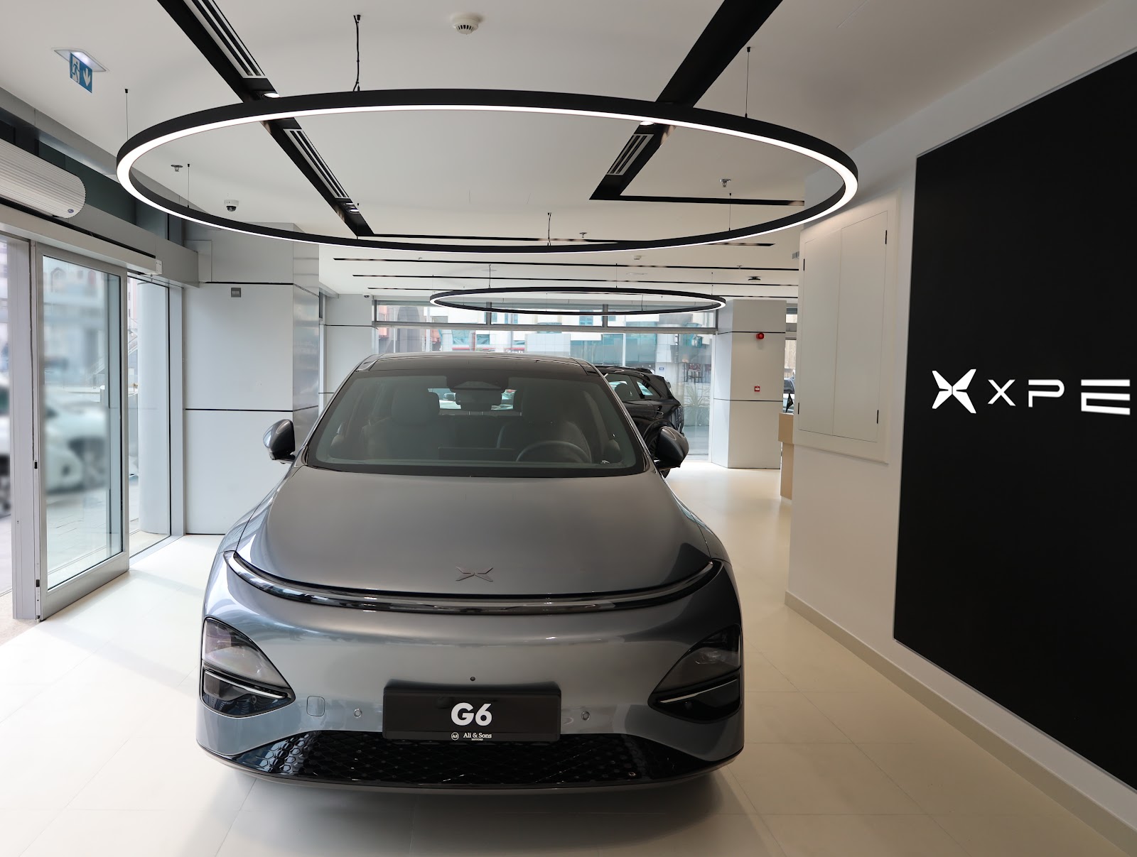 XPENG Abu Dhabi Showroom - Gulf Star Motors - Ali & Sons - صورة 2