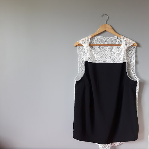 11 Pl. Edouard de la Boussinière, 72000 Le Mans