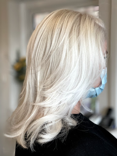 Jamie Pickstock Hairdressing - Thumbnail