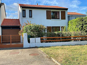 Photo n°5 de ETS Rénovation toiture et façade à Saint-Étienne (Peintre en bâtiment)