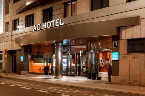 AC Hotel Leon San Antonio