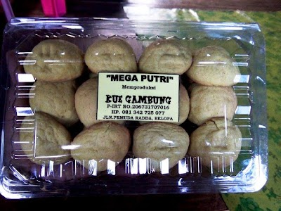 Photos of Kue tradisional Mega Putri