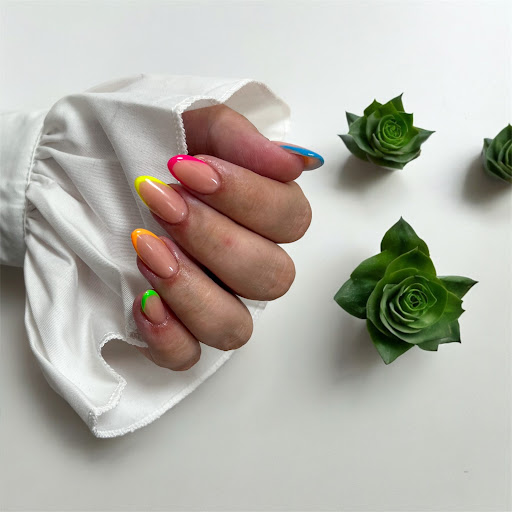 Ana HM Hair Stylist - Thumbnail