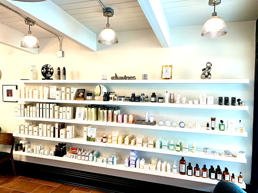 Station 710 Salon - Thumbnail