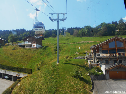 Parking de la télécabine du Mont-Chéry - Thumbnail
