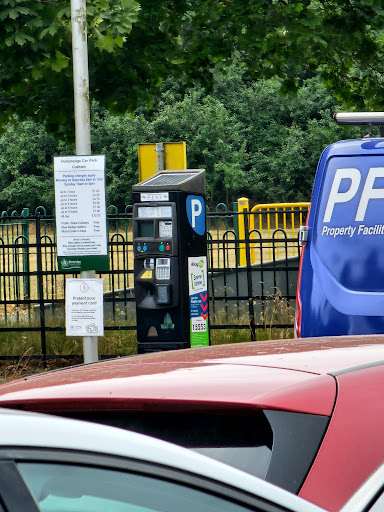 Cobham - Holly Hedge Car Park - Thumbnail