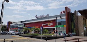 Real Plaza Trujillo 2