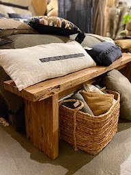 Photo n°4 de Les Vents Du Sud à Draguignan (Magasin d'ameublement et de décoration)