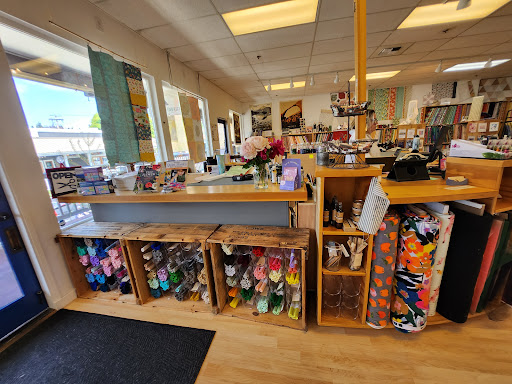 Esther's Fabrics - Visual