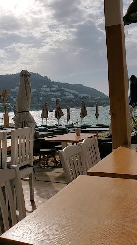 Αξιολογήσεις για το Kostantis Beach Restaurant στην Μύκονος - Εστιατόριο