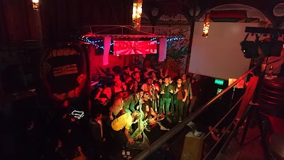 bar