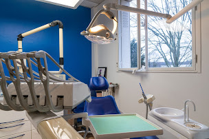 Photo n°20 de Tran Dac Kim à Ville-d'Avray (Dentiste)