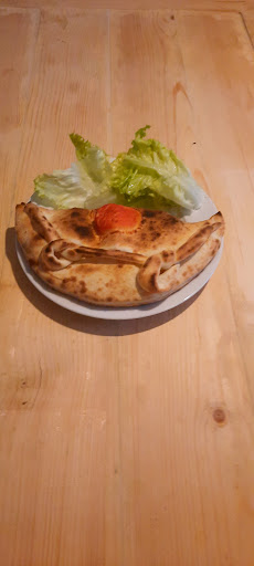 Photo 2 - Franzi Pizza