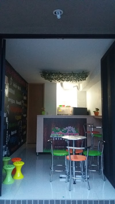 Photos of Ar&aacute;ndano Juice Bar