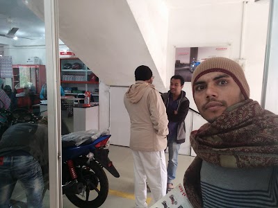 Photos of Sahanaz Zaman Motors