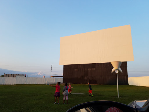 Van-Del Drive-In - Thumbnail