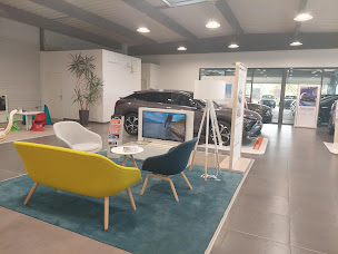 Photo n°7 de Citroën by Trujas Limours à Limours (Vendeur de voitures d'occasion)