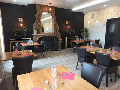 Photo 3 - Aux mets locaux