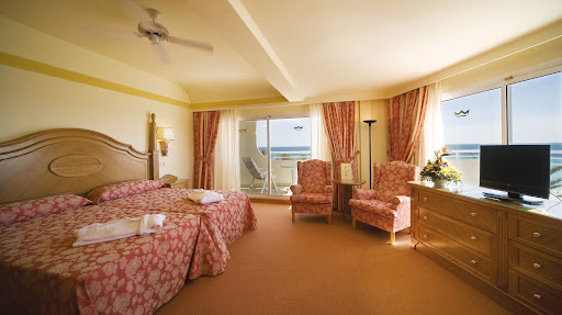 Hotel Riu Palace Tres Islas - Thumbnail