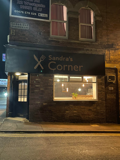 Sandra's Corner - Visual