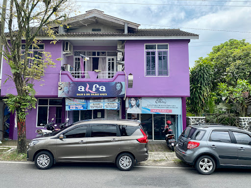 Alfa Salon & Spa Khusus Wanita. Cabang Karangwatu