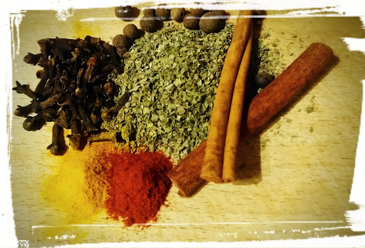 Aromatubis - Visual