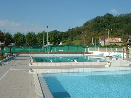 Photo de Piscine Municipale de Monein