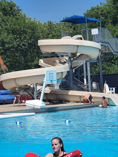 Mapleton Community Swimming Pool Gallery - United States