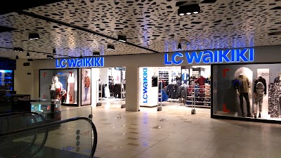 Photos of LC Waikiki SCC
