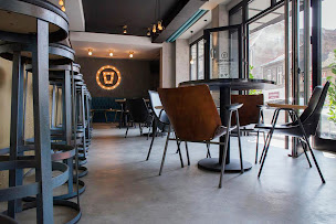 Photo n°10 de Artisan Peintre | Peintre Décorateur Intérieur Lyon à Fontaines-sur-Saône (Décorateur d'intérieur)