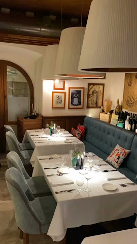 Fish Restaurant Proto by null