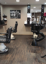 Photo n°2 de Eclat & Nuances (Coiffeuse et prothésiste capillaire) à Quimper (Magasin de perruques)