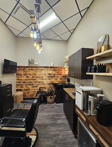 TAPERED MEN’S SALON SUITE