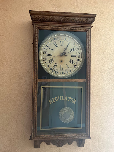 Wisdoms Clock Shop - Thumbnail