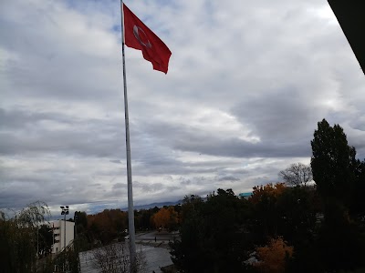 Erzurum Atatürk Üniversitesi İlahiyat Fakültesi