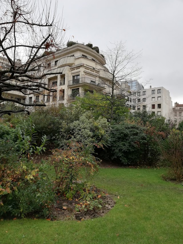 Square Edith-de-Villepin
