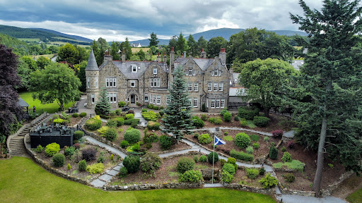 Dowans Hotel & Restaurant