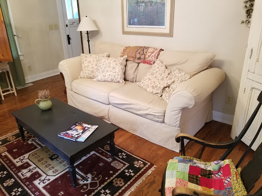 Hoff House - Visual