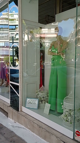 Αξιολογήσεις για το IZAMBO boutique στην Πειραιάς - Κατάστημα ρούχων