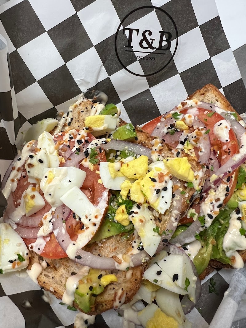 T & B Provisions and Eatery
