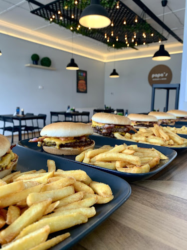 Opinii despre Papa's burger and more în Fadd - Étterem