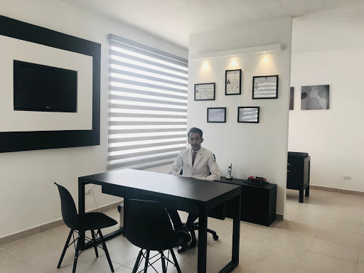 Dr. Sergio Eduardo Ortiz Villagrana - Traumatologo y Ortopedista