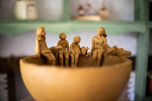 Photo n°7 de Poterie Redan - Viola et Alfred Hering à Aubinges (Magasin de poteries)