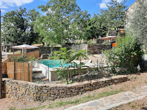 Photo de Gite La Croix Dupuy - Calme, nature, piscine chauffée, maison climatisée, vue panoramique à Chassiers (07110)