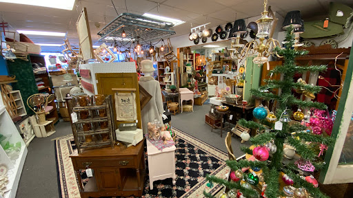 Cool and Collected Antiques Gallery - United States