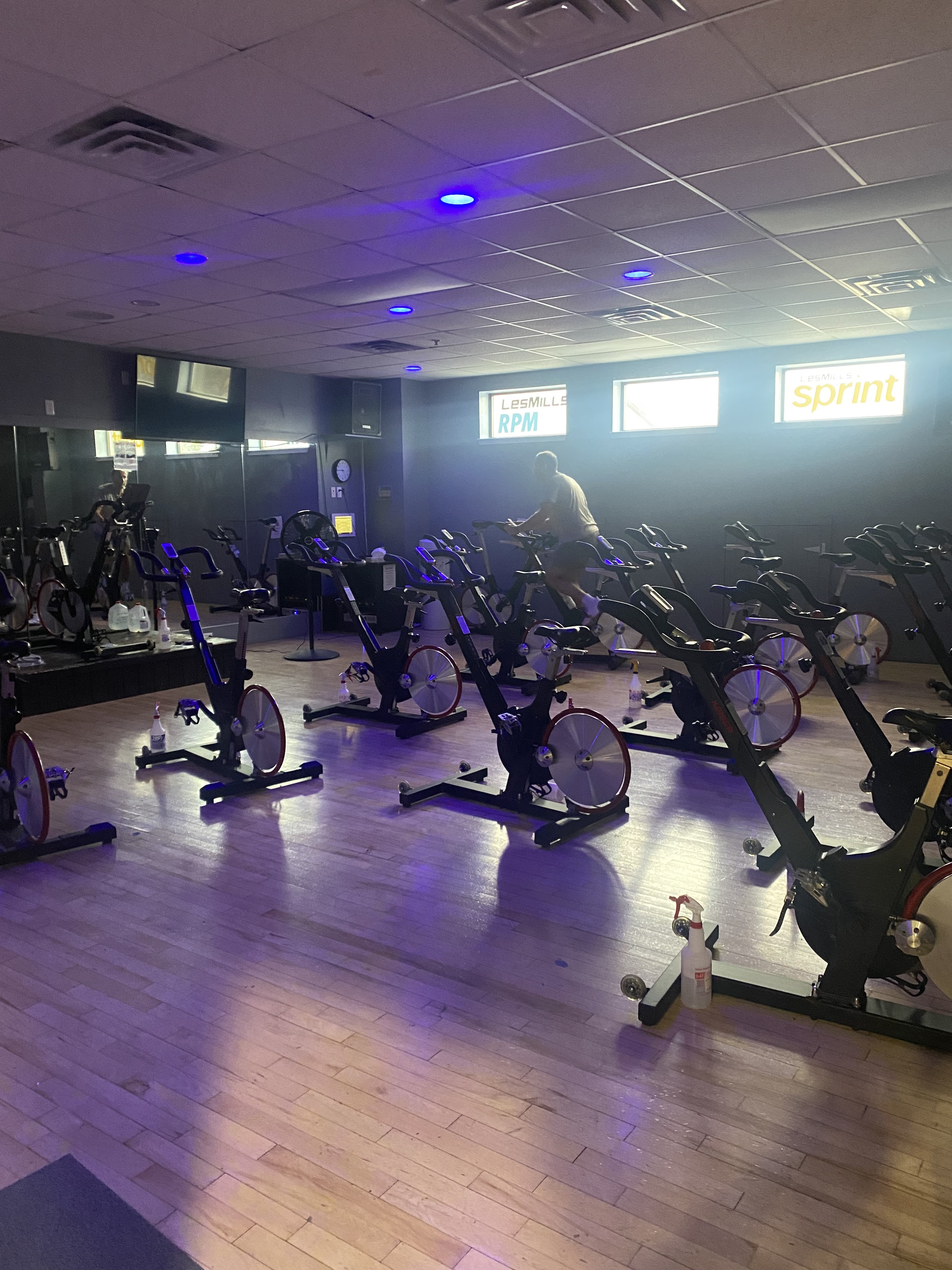 The Edge Fitness Clubs photo 8