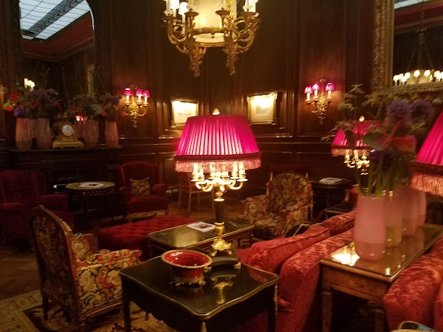 Restaurant "Rote Bar" im Hotel Sacher Wien